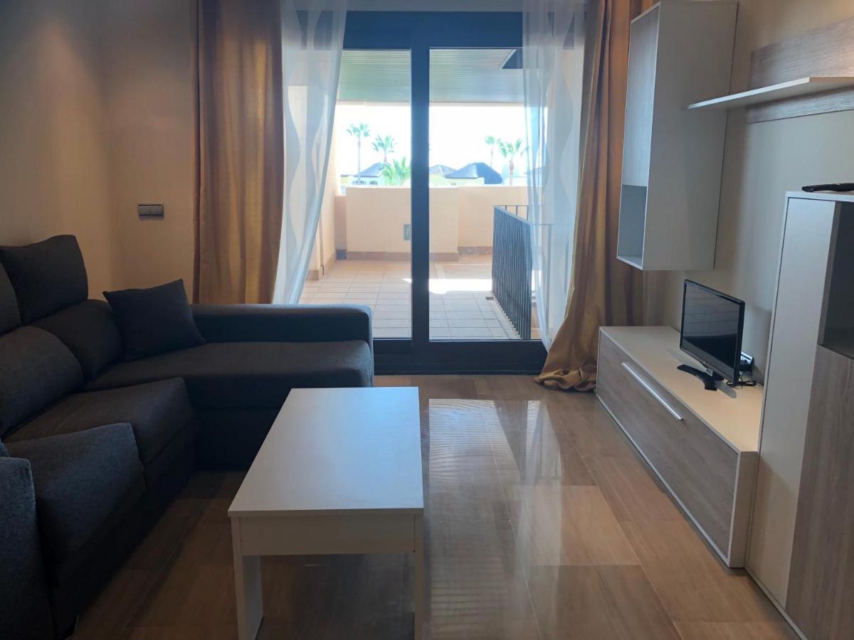 Bahia De La Plata Apartment Estepona Ngoại thất bức ảnh